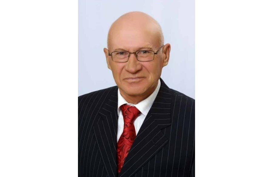    Профессор Ушаков – легендарный БАМовец