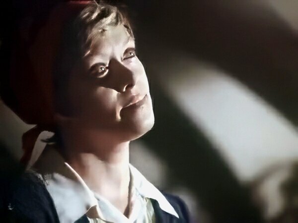 Взгляд "идеалистки"