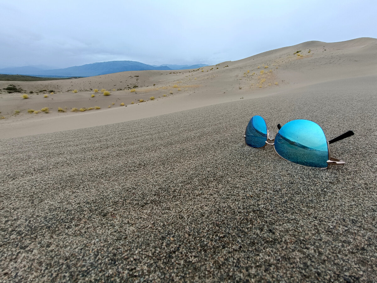 Пустынный тувинский пейзаж