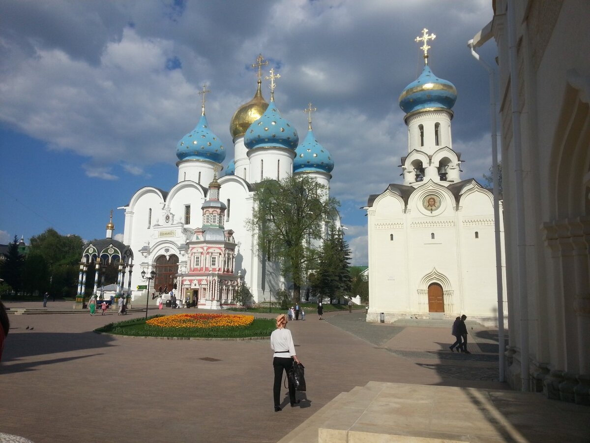 Зачем уходят в монастырь, ведь там так скучно и сложно | Православный  альманах 