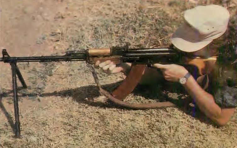 Американец о ручном пулемете Калашникова