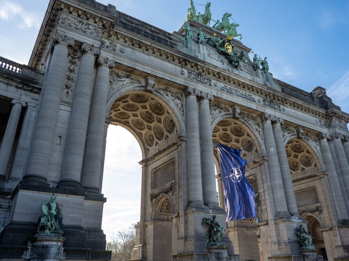    Флаг НАТО в Брюсселе, Бельгия© Фото : NATO