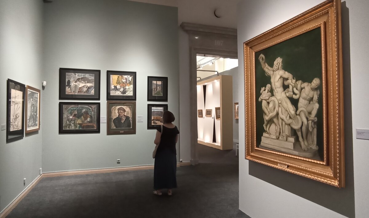 Выставка "Дар Владимира Некрасова Русскому музею"