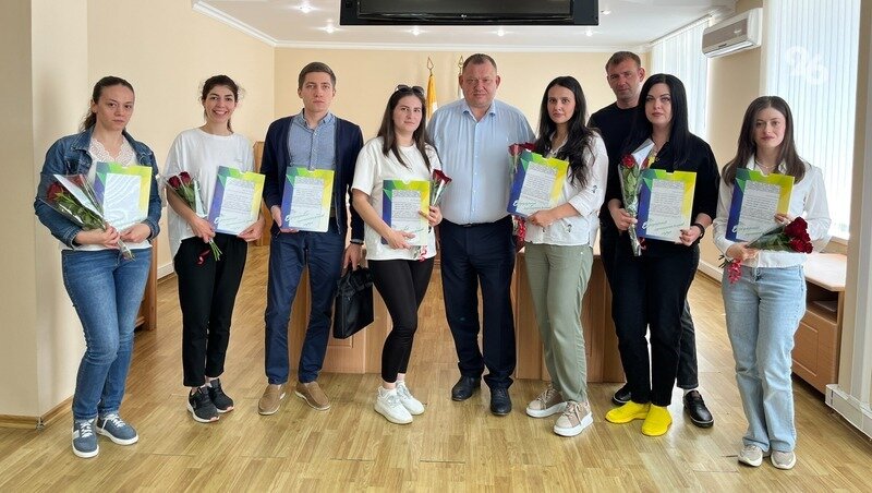    Жилищные сертификаты в первую очередь выдаются многодетным семьям Фото: администрация Предгорного округа