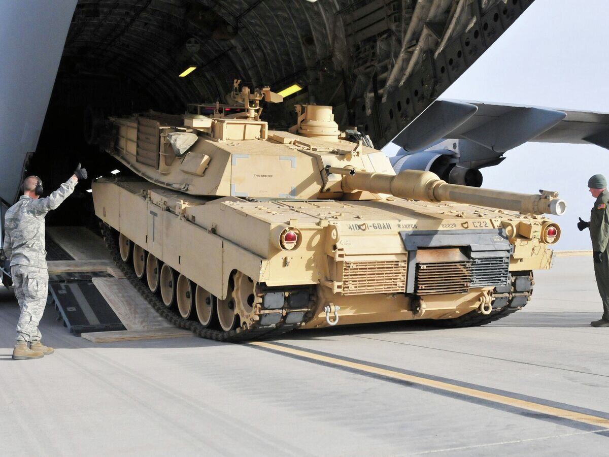    Американский танк Abrams© Фото : Sgt. Grady Jones / 4th Inf. Div. / U.S. Army