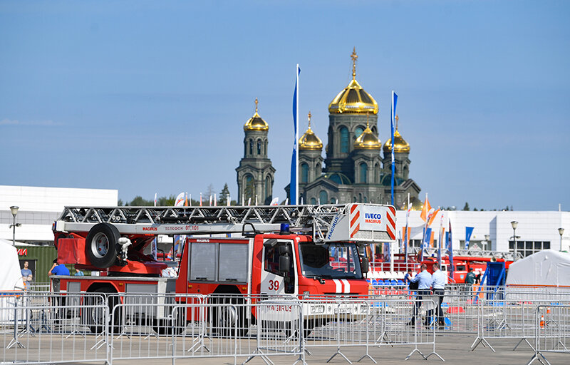 Губернатор и тверские производители на Международном салоне «Комплексная безопасность-2024»