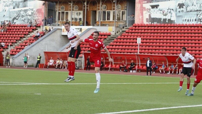    Напряжённая борьба окончилась ничьёй Фото: ФК «Машук-КМВ»