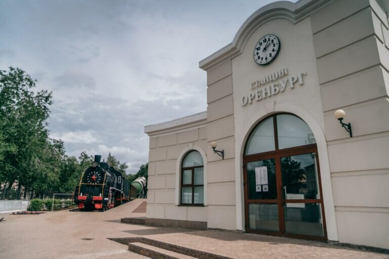    Оренбуржцы смогут внести свою лепту в создание памятника из монет СССР Марина Шарт