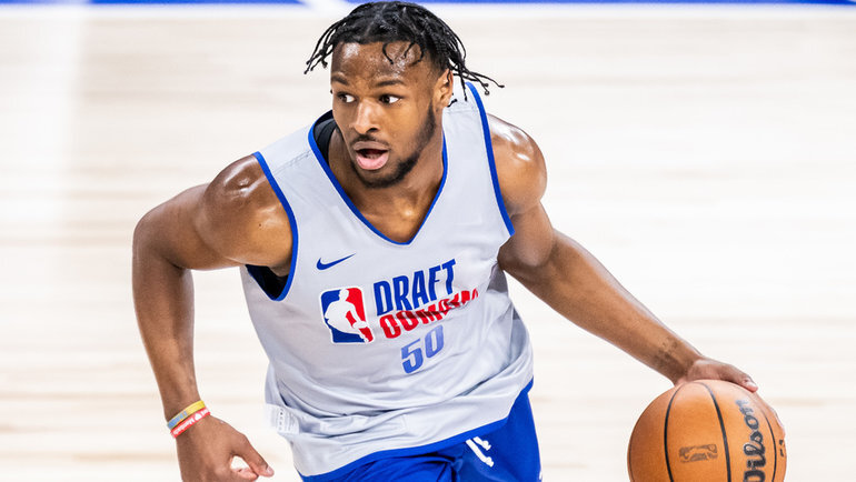    Бронни Джеймс. Global Look Press