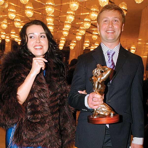 Дмитрий стрюков и анастасия заворотнюк фото Сегодня её не стало. Муж сделал всё, что мог, чтобы продлить ей жизнь. Судьба ак