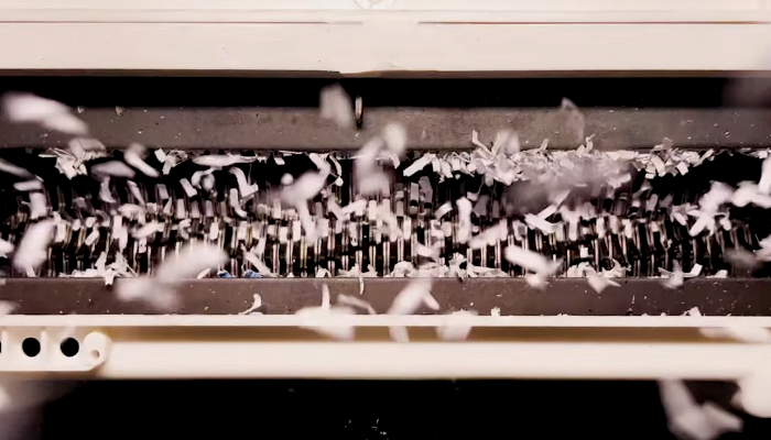 Фото 4. Самые топовые модели шредеров измельчают листы до состояния бумажной каши