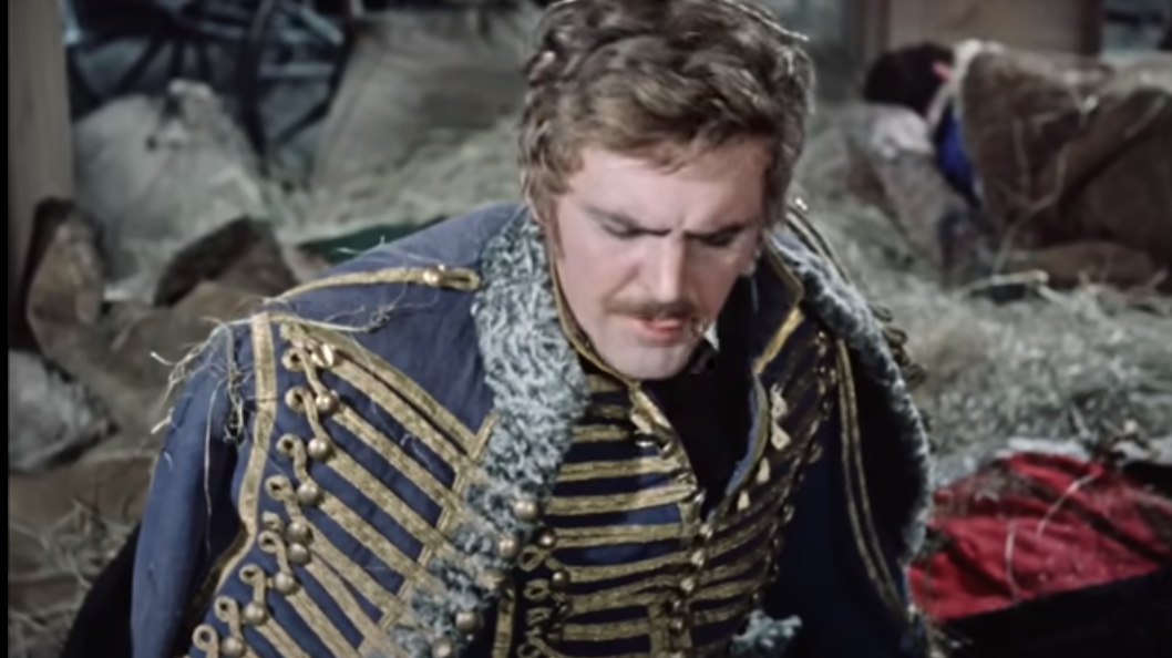 Ю. Яковлев в роли поручика Ржевского в комедии "Гусарская баллада" (1962)