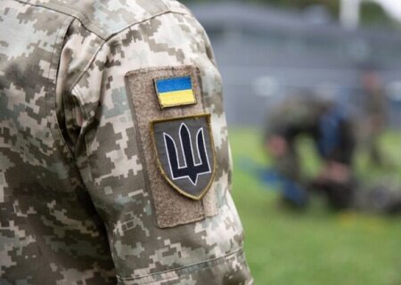    Минобороны Украины приглашает 17-летних украинцев вернуться из-за границы для постановки на учёт