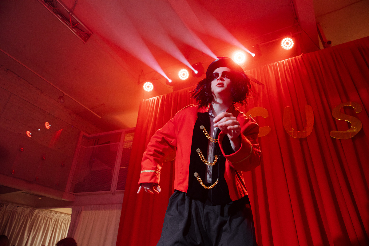 Неповторимое сочетание тайны, элегантности и дерзости, магии и феерии - все это воплотилось в концепте проекта.