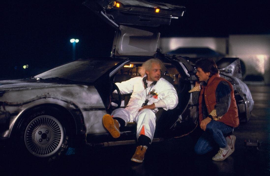 Назад в будущее: почему DeLorean обязательно должен был разгоняться до 88  миль в час | Мир комиксов и кино | Дзен