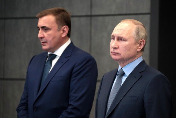    Алексей Дюмин и Владимир Путин