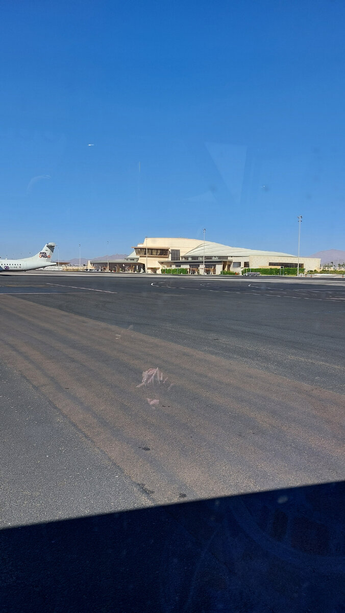 И вот мы в Шарме! Спустя 9 лет, а раньше туда как на дачу ездили....