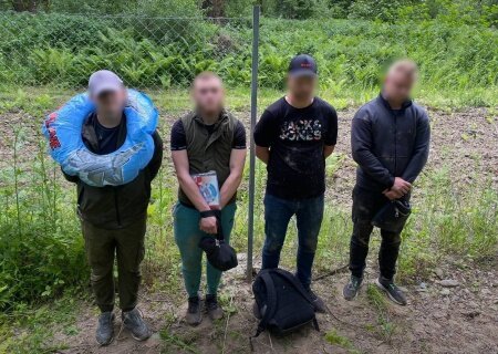    Тису продолжают форсировать мужчины, не желающие умирать за Зеленского