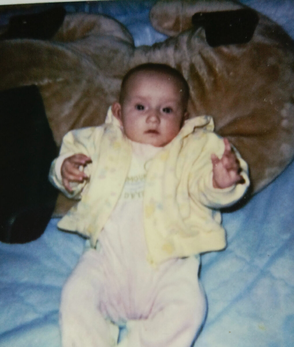 Яна. 4 мес и 3 нед