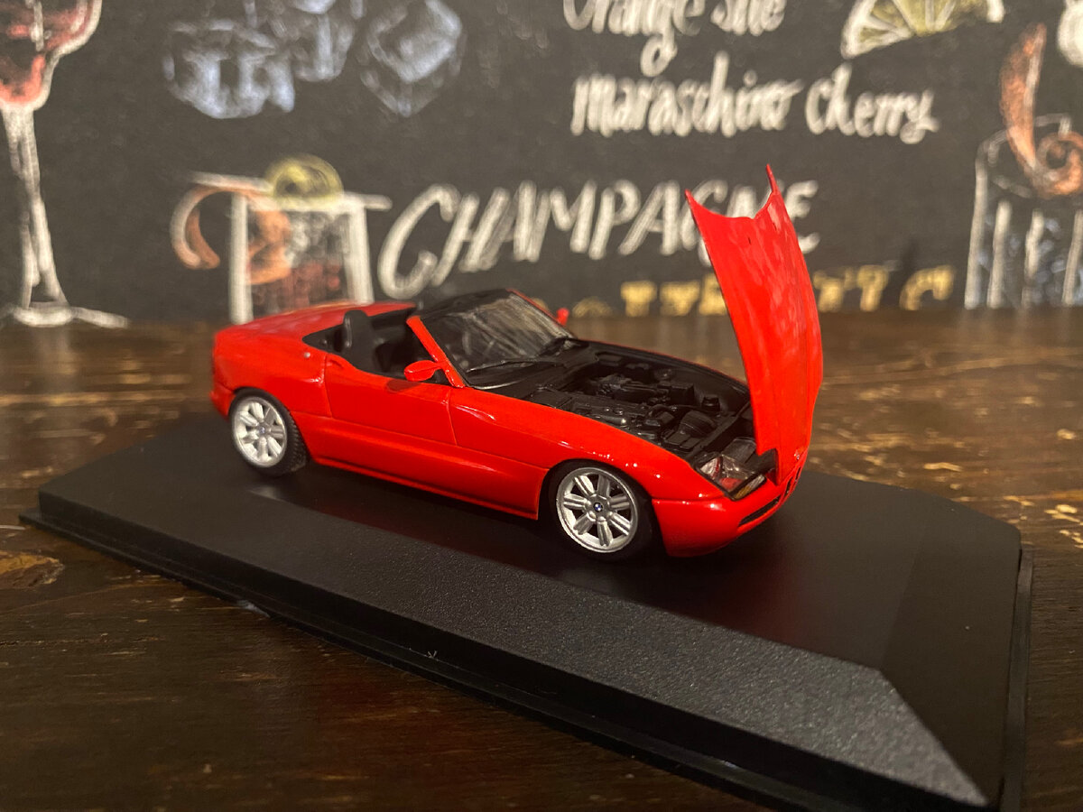 BMW Z1 E30 от Minichamps в масштабе 1:43 | Масштабный тест-драйв | Дзен