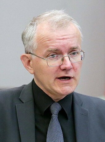    Олег Шеин.