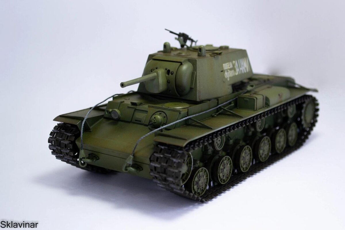 Моя модель танка КВ-1 фирмы "Звезда" 1/35