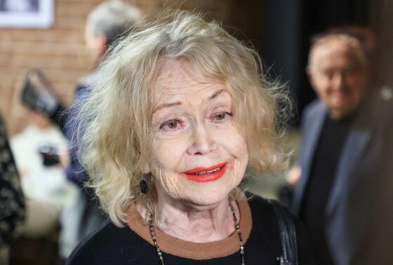     Светлана Немоляева