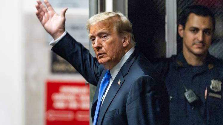    AP/TASS Дональд Трамп в Верховном суде штата Нью-Йорк, США