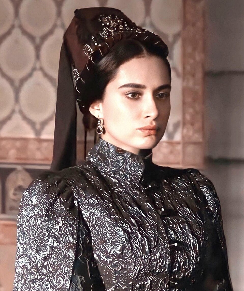 Турхан Султан. 