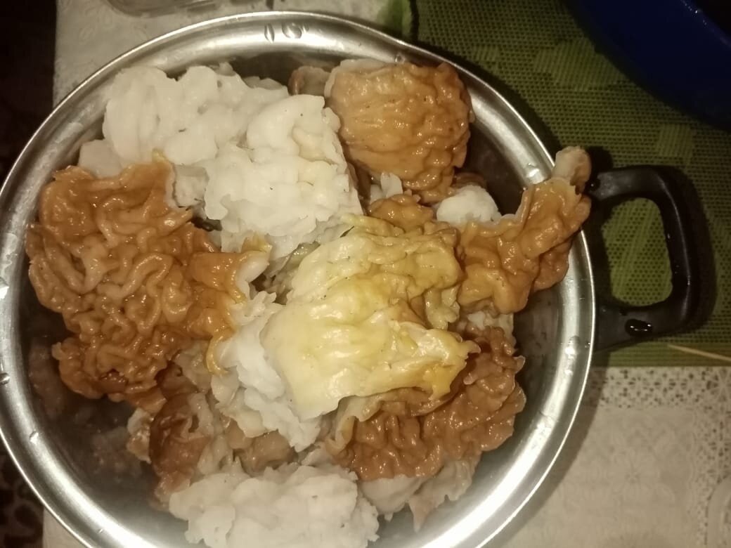 Строчки гигантские в кастрюле