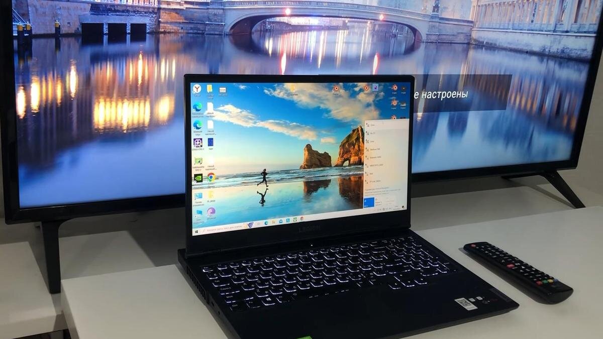    Телевизор и ноутбук:YouTube/dok info