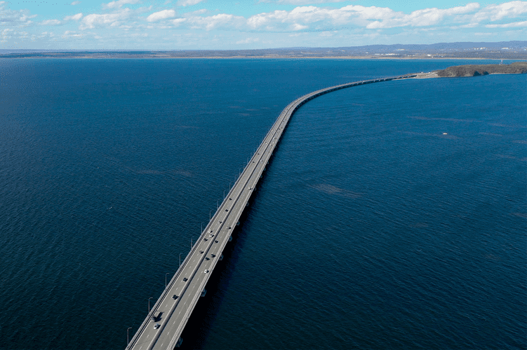 Мост через Амурский залив. Фото: primamedia.ru