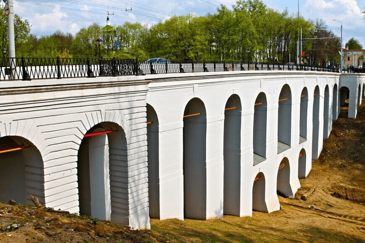 Каменный мост после реставрации. Фото: culttourism.ru