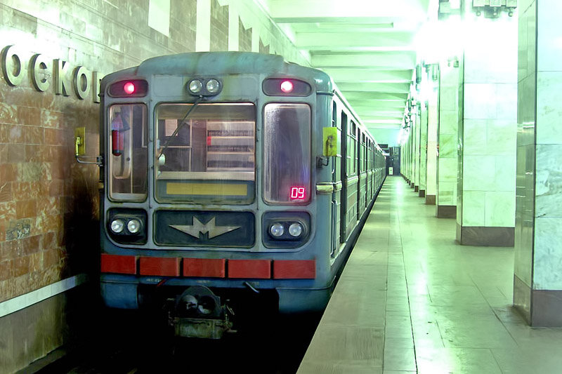 Очень-очень старый и редкий двухгофровый мытищинский "номерной" начала 1980-х годов. Станция Московская