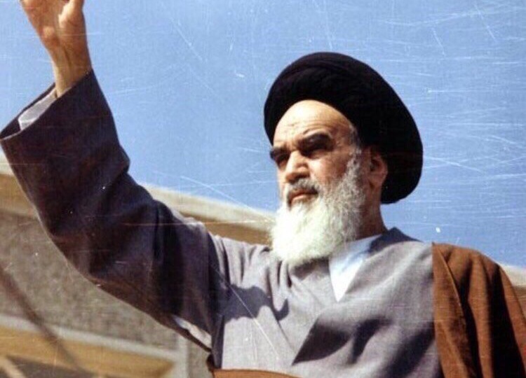 Кто такой аятолла и великий аятолла?