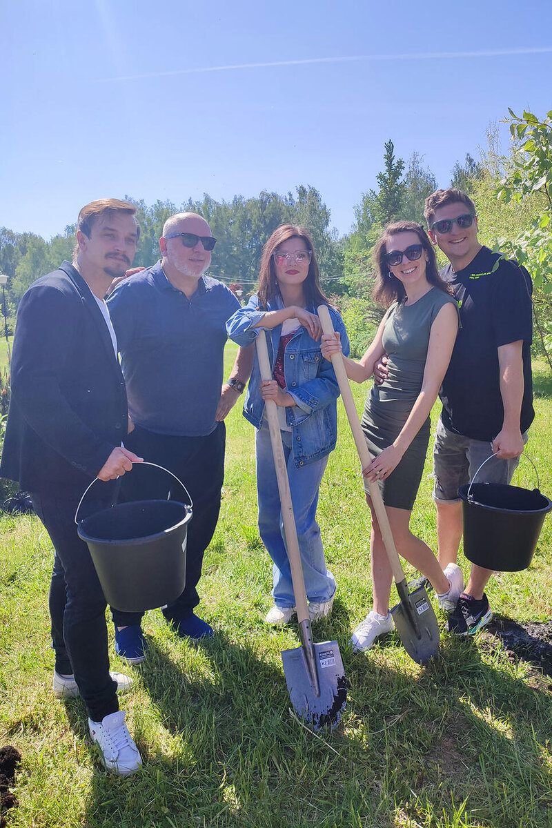    Сергей Балашов, Сергей Новожилов, Алина Балашова, Анна и Пауль Орлянские пресс-служба фестиваля "КСТОкино"