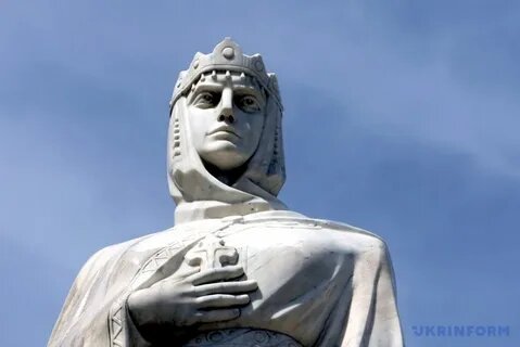 Памятник княгине Ольге в Киеве