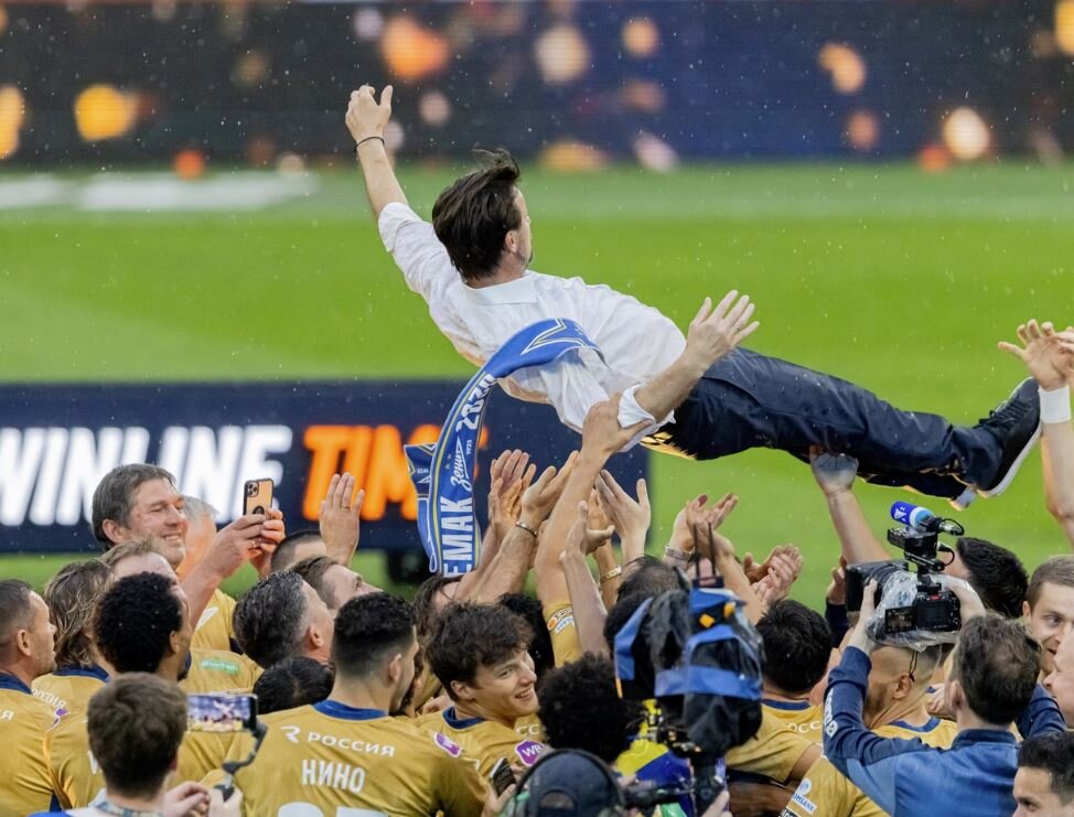    "Зенит" сделает золотой дубльBobsoccer