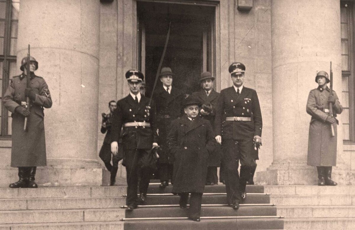 Посол СССР в нацистской Германии Владимир Георгиевич Деканозов. Фотография из открытых источников