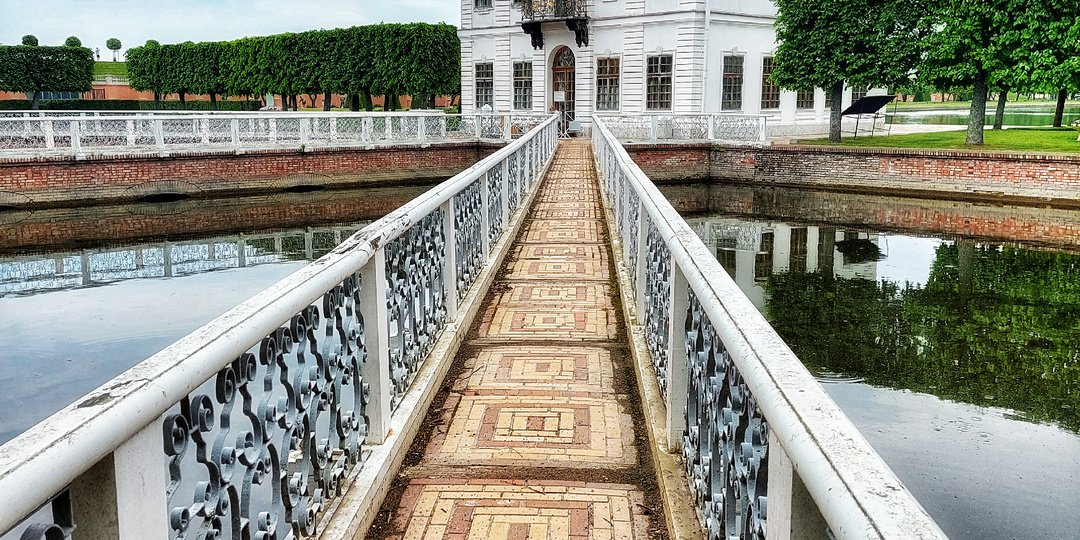 Дворец Марли в Петергофе - дом Петра I