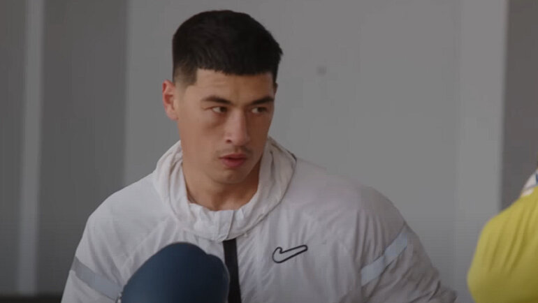    Дмитрий Бивол.кадр видео YouTube-канала «Ушатайка»
