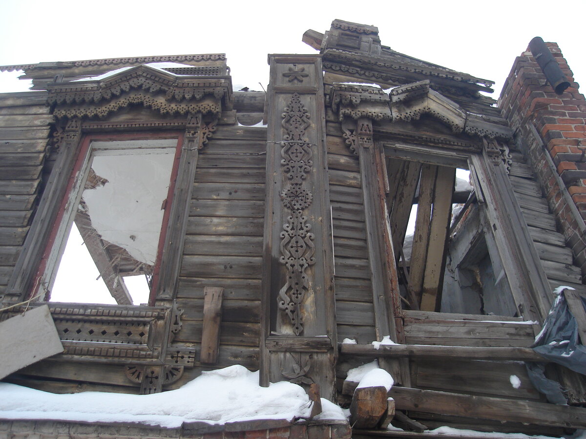 Вот примерно такое было видно над "чувашской картошкой", мое фото, 2008