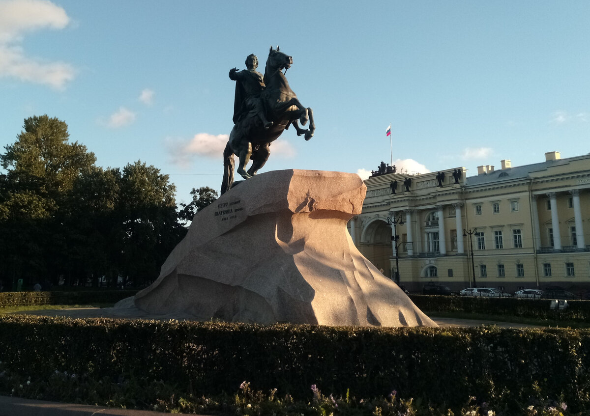 Медный всадник в Санкт-Петербурге