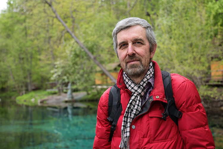    Дмитрий Иванов: «В воду Голубых озер с температурой 5–6 градусов даже летом не многие готовы погрузиться, но любителей моржевания много»