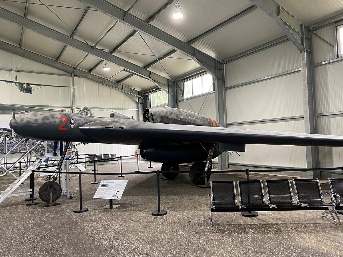 Картинка из свободных источников. Gotha Go Р60A (Германия).