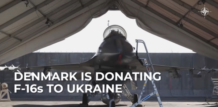    Истребитель F-16 на авиабазе в Дании, где НАТО готовит украинских летчиков. Фото: скрин видео You Tube