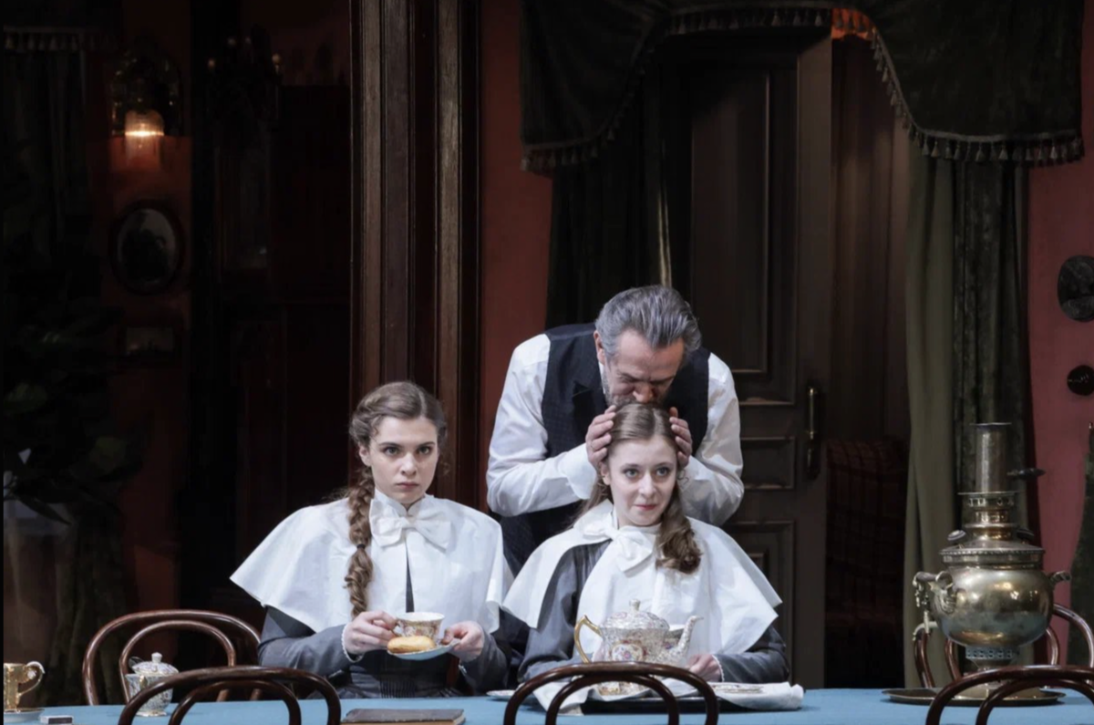     Спектакль "Наследники" / Пресс-служба Театра Олега Табакова