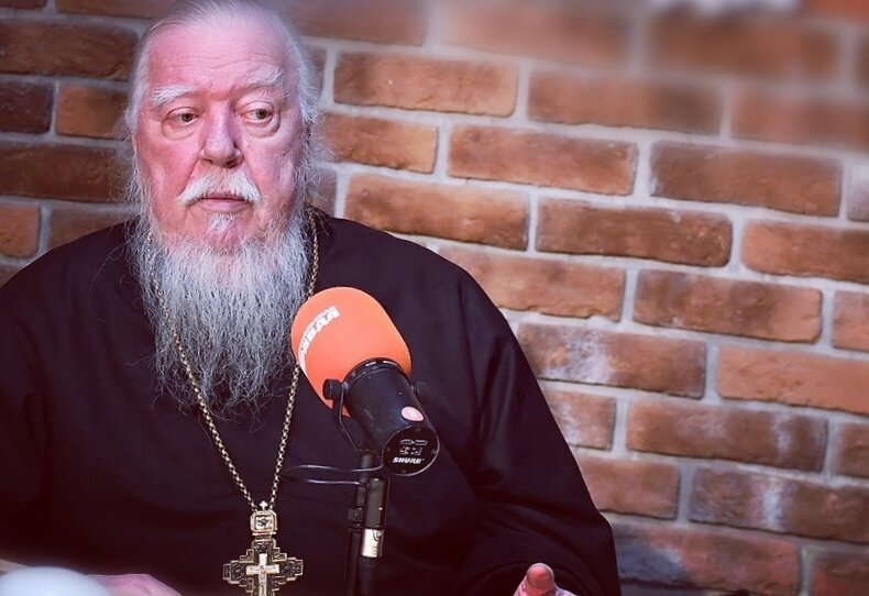 Димитрий Смирнов (07.03.1951 — 21.10.2020 гг.) — протоиерей, церковный и общественный деятель, проповедник, миссионер.