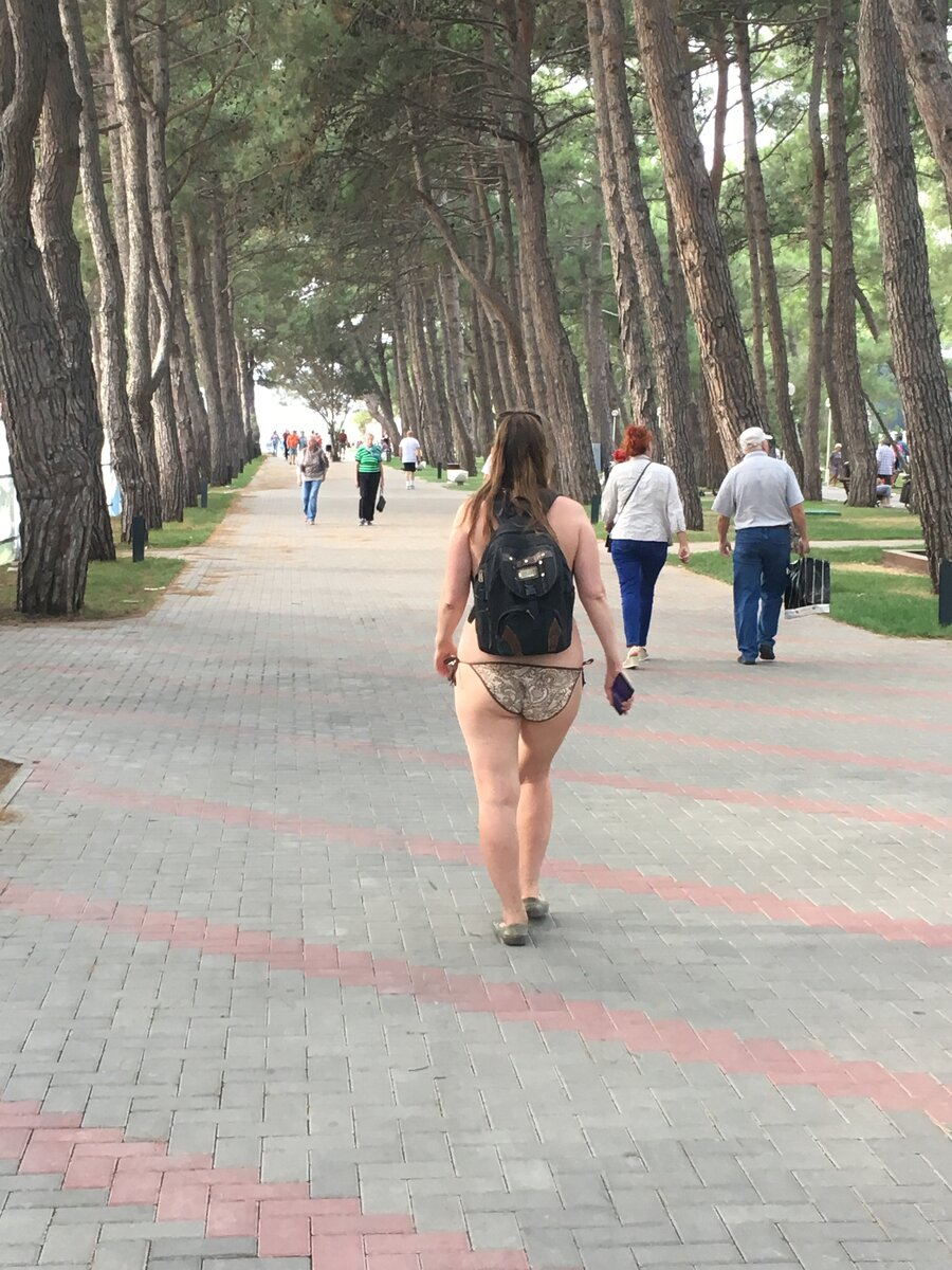Фото сделано в Геленджике в прошлые сезоны  