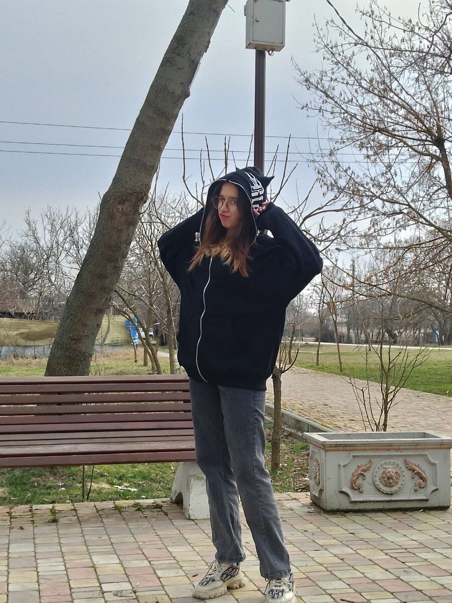 На этом фото, говорят, на меня даже похожа чутарик